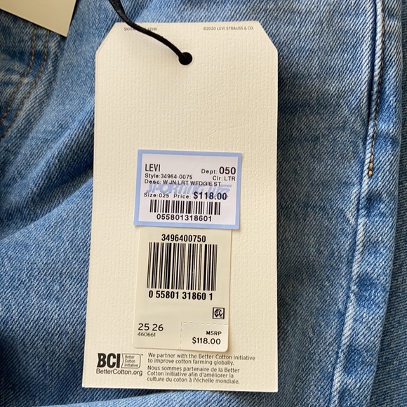 NWT LEVI’S Wedgie Straight Jeans - Picture 6 of 6